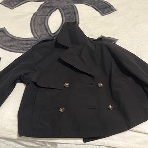 black cropped jacket